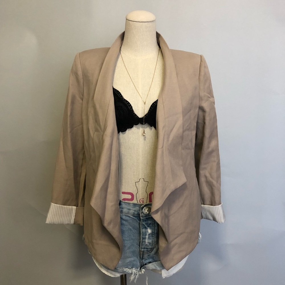 BCBG MAXAZRIA JACKET